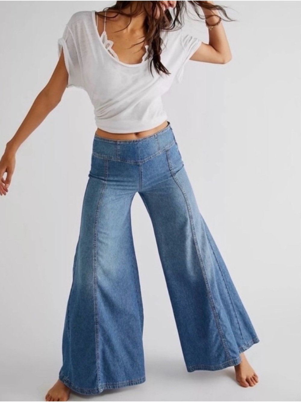 Free People
FREE PEOPLE / We the Free Juniper Wide Leg Jeans